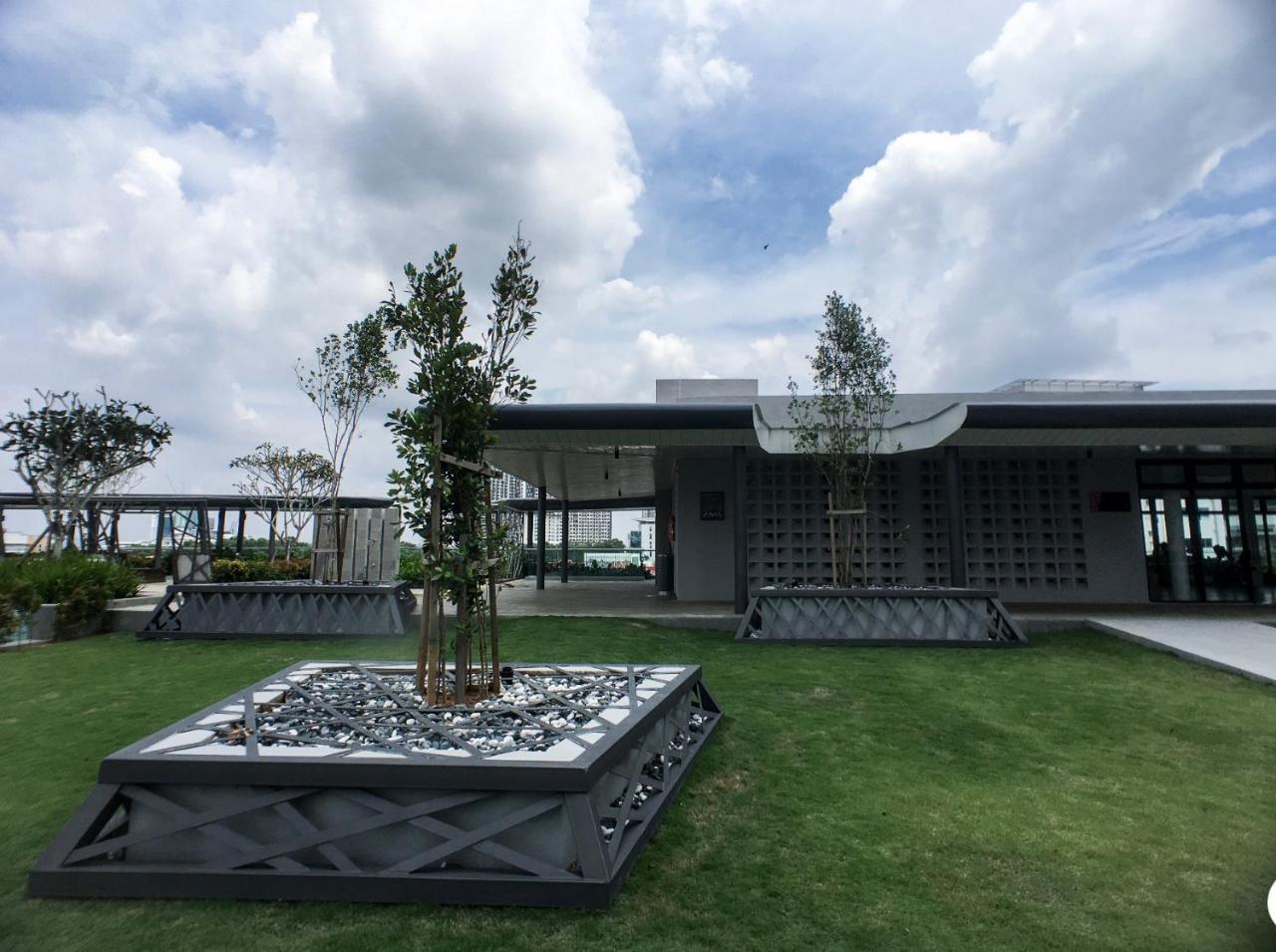 Cozy Kanvas Soho Suites Cyberjaya Exterior foto